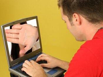 Virtuele wereld versus echte leven