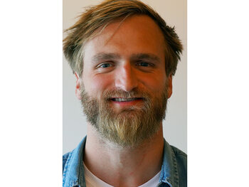 Thomas (29, Pittem, havenmedewerker)