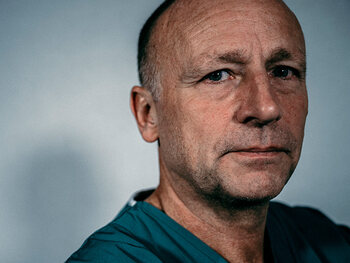 Dr. Bart Vanderheyden (59), militair chirurg