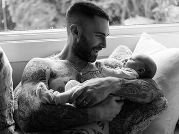 Adam Levine en Behati Prinsloo, Gio Grace