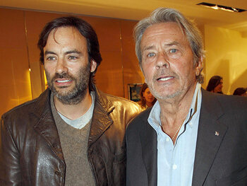 "Alain Delon est seul et malheureux"