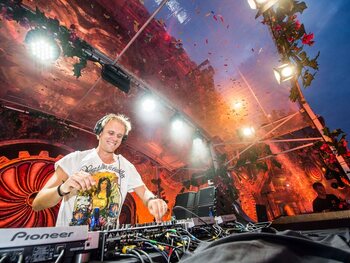 Mardi 5 mai : Armin Van Buuren (Tomorrowland 2019)