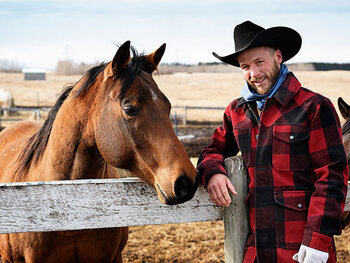 Stephan (33) - 'Horseman' in Canada