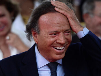 Julio Iglesias krijgt er een zoon bij