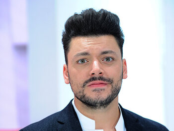 Kev Adams : "On m'appelait le petit gros à l'école"