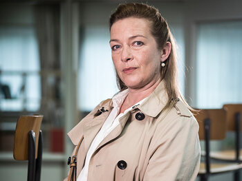 Isabelle Van Hecke als Angelique