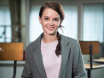 Lynn Van Royen als Hannah