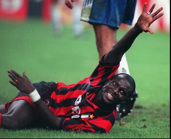 One day, one goal: Hellas Verona kan sneltrein George Weah niet afstoppen