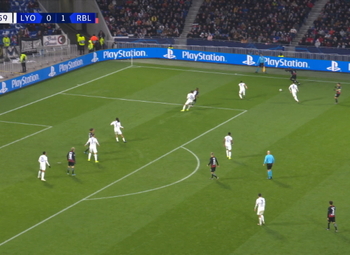 Penalty: Lyon 0 - 2 RB Leipzig 33', Werner