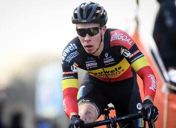 Samenvatting Superstige Middelkerke - Mannen