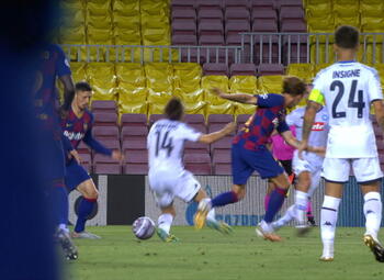 Goal: FC Barcelona 3 - 1 SSC Napoli 45' Insigne