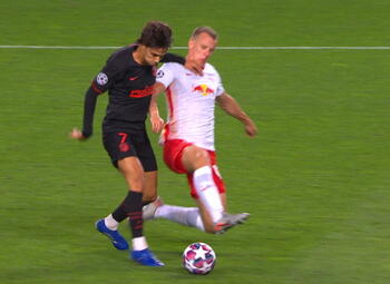 Penalty: RB Leipzig 1 - 1 Atlético Madrid 71' Joao Felix